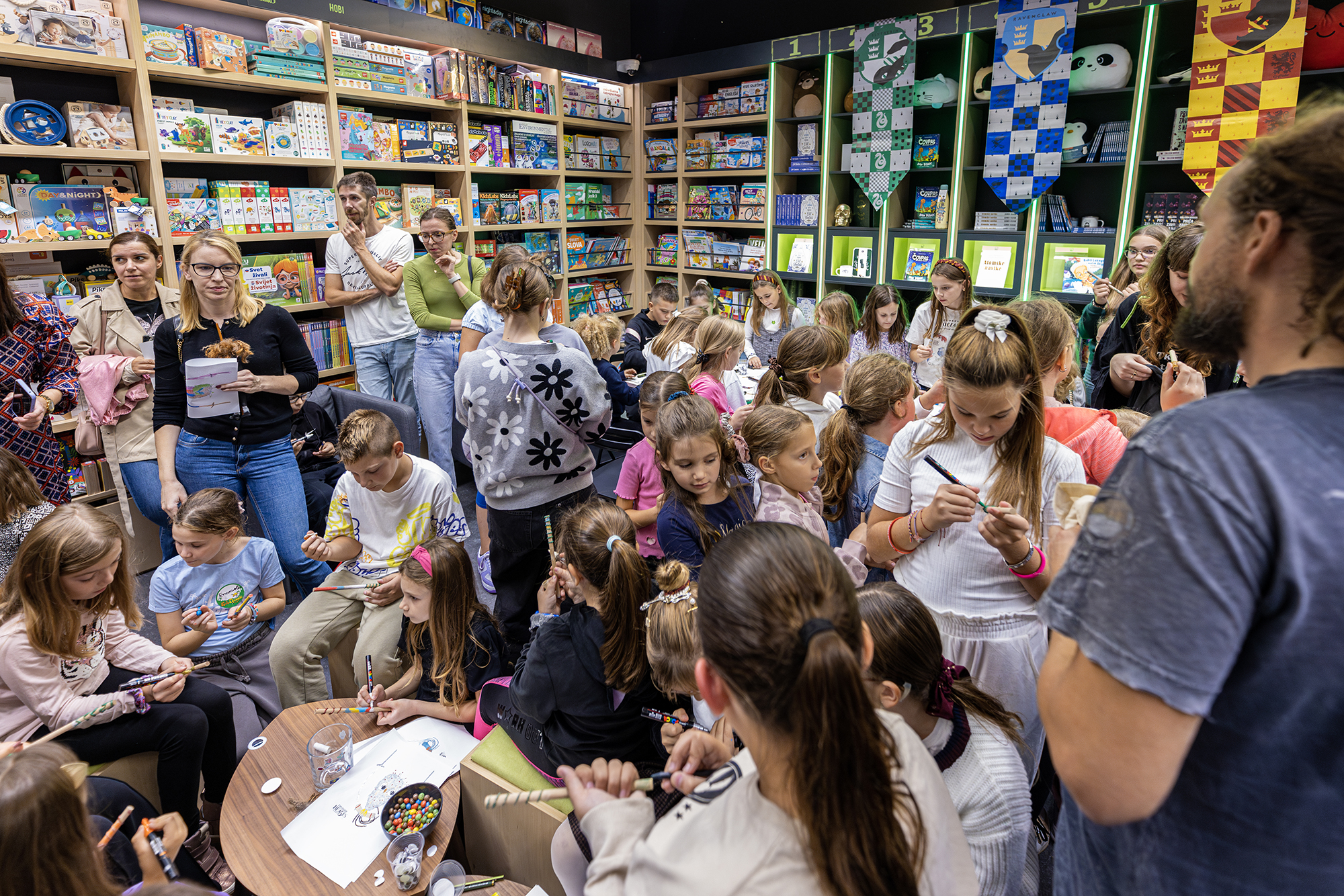 Noc-Harryja-Pottera_web_2024101939